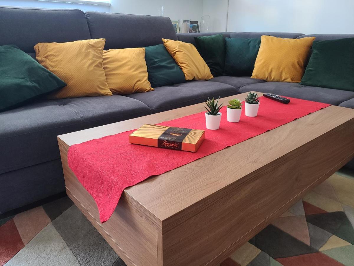 Modern 4-Star Luxury Apt - Wfh Ready, Free Parking Ζάγκρεμπ Εξωτερικό φωτογραφία